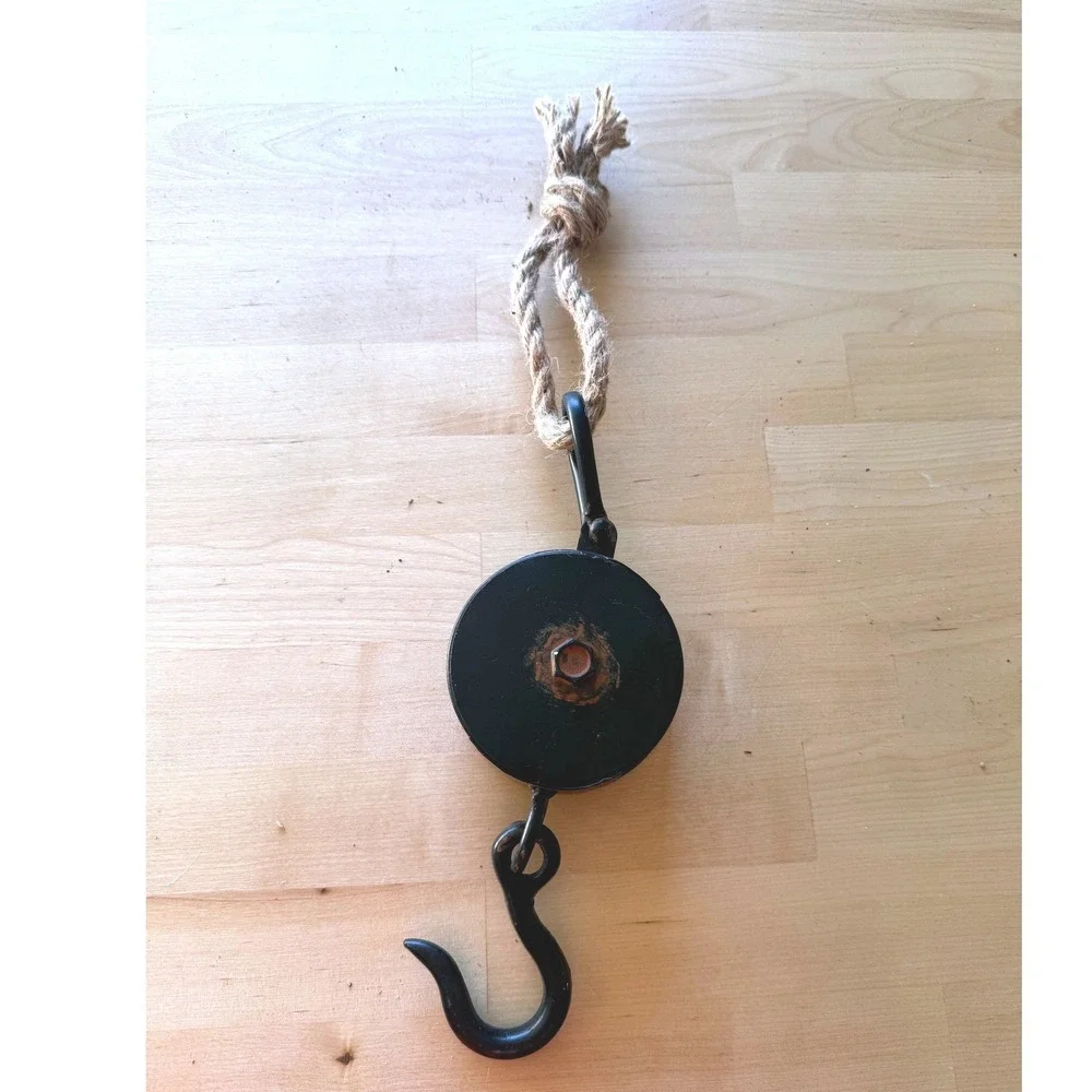 Vintage Black Metal Pulley Hook Rope Farmhouse Industrial Rustic Farm Chic Decor
